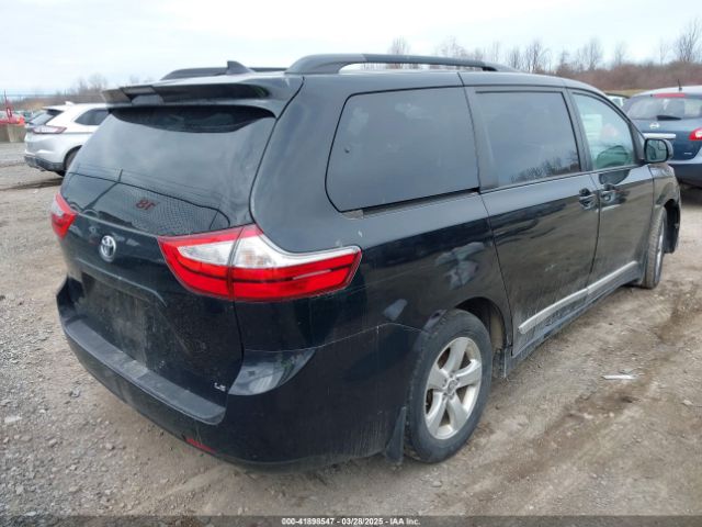 5TDKZ3DC8JS929730 Toyota Sienna Le 8 Passenger