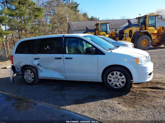 2C4RDGBG2KR799660 Dodge Grand Caravan Se