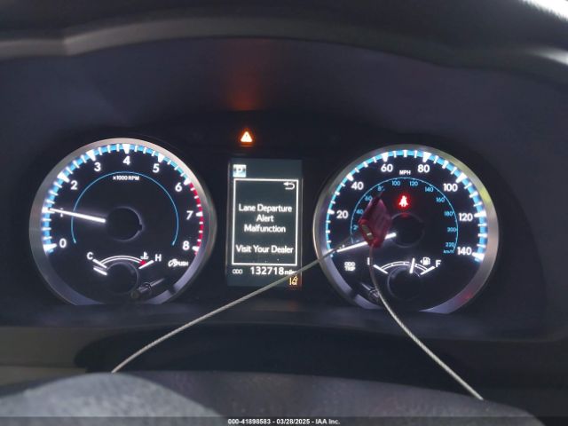 5TDZARFH8HS028126 Toyota Highlander Le