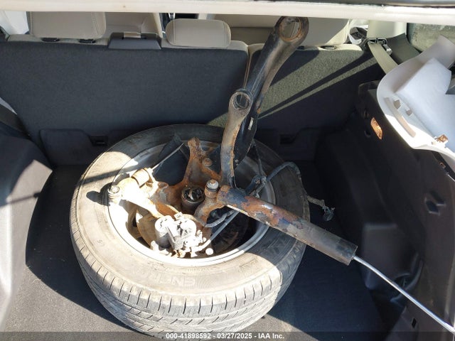 1FMCU9GD6JUD55937 Ford ESCAPE SE