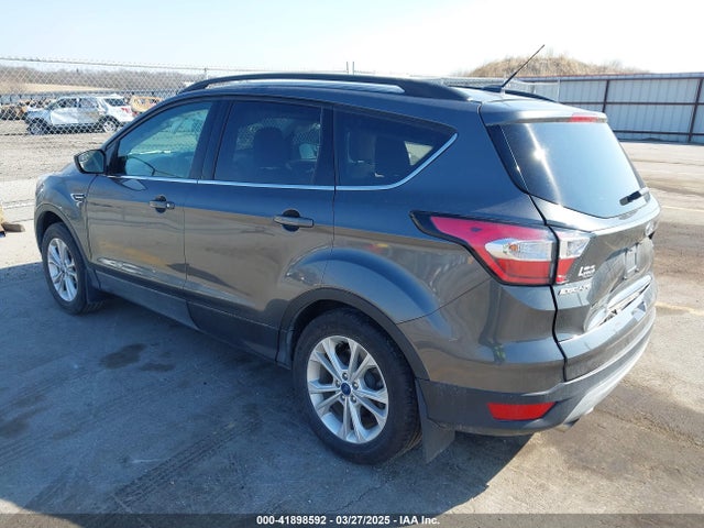 1FMCU9GD6JUD55937 Ford ESCAPE SE
