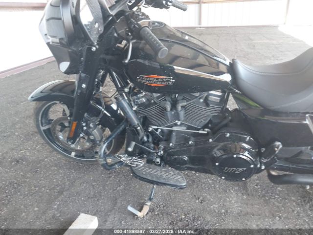 2024 HARLEY-DAVIDSON FLHX 1HD1KB711RB635754 Photo 8