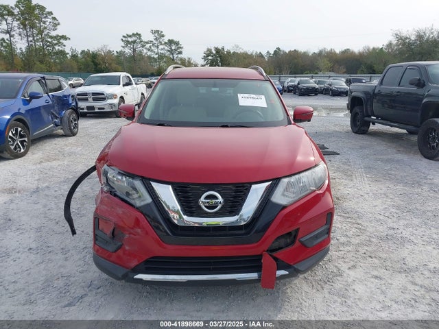 5N1AT2MM9HC756615 Nissan ROGUE SV