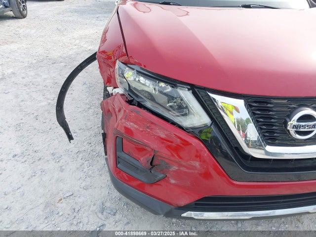 5N1AT2MM9HC756615 Nissan ROGUE SV