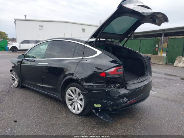2021 TESLA MODEL X 5YJXCBE27MF324792 Photo 2