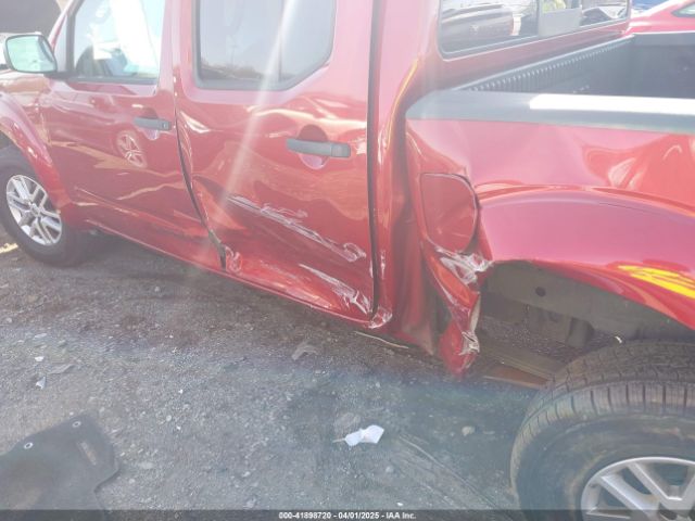 1N6AD0ER1FN714695 Nissan Frontier Desert Runner/s/sl/sv