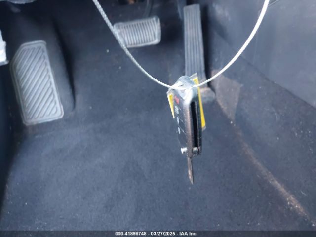 KNAGM4A77F5639667 KIA Optima Lx