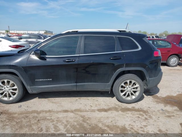 1C4PJLCB8KD175764 Jeep Cherokee Latitude Fwd