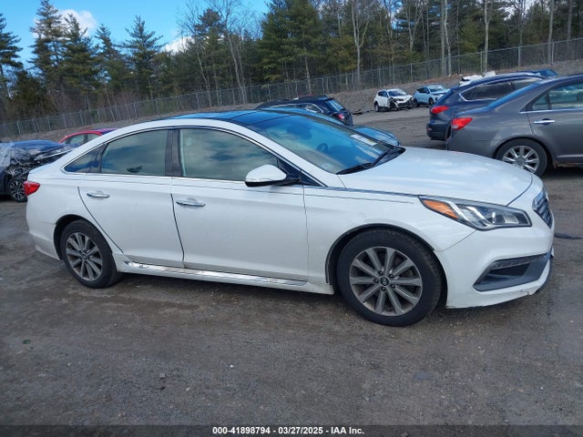 Hyundai Sonata Limited 2016 5NPE34AF7GH290922 Image 13