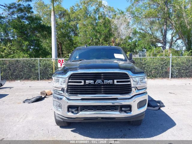 3C6UR5DL4MG522440 RAM 2500 Big Horn  4x4 6'4 Box