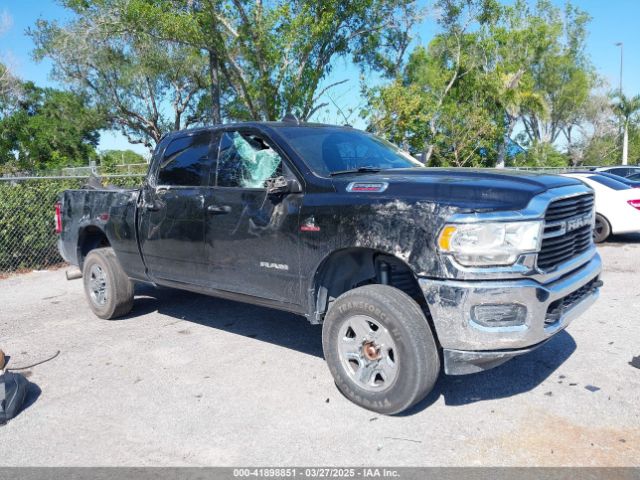 3C6UR5DL4MG522440 RAM 2500 Big Horn  4x4 6'4 Box