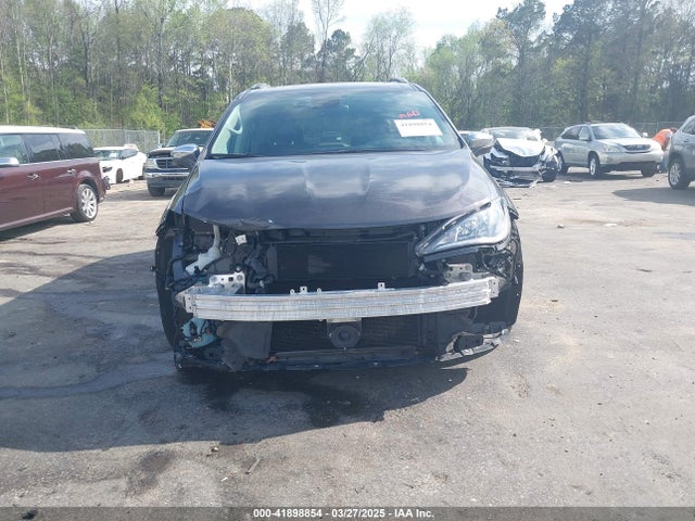 2C4RC1N73JR262290 Chrysler Pacifica Hybrid Limited