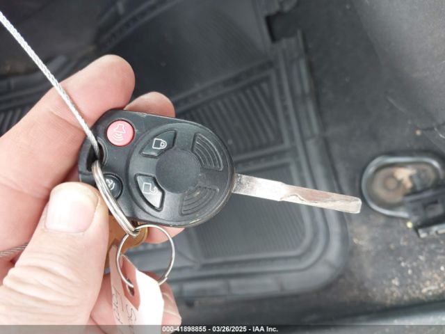 1FADP3F24FL357735 Ford FOCUS SE