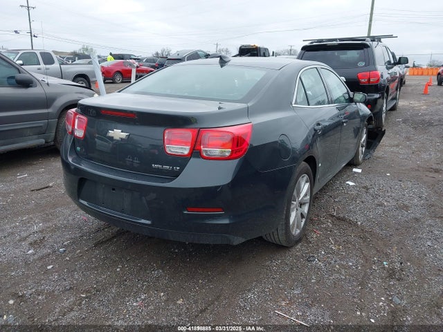 1G11D5SL0FF126967 Chevrolet MALIBU 2LT
