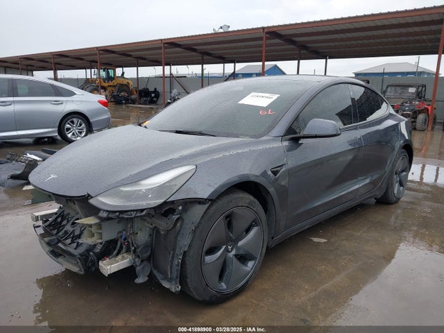 41898900 :رقم المزاد ، 5YJ3E1EB7NF341015 vin ، 2022 Tesla Model 3 Long Range Dual Motor All-wheel Drive مزاد بيع