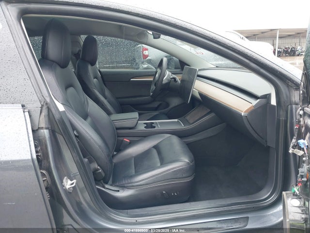 41898900 :رقم المزاد ، 5YJ3E1EB7NF341015 vin ، 2022 Tesla Model 3 Long Range Dual Motor All-wheel Drive مزاد بيع