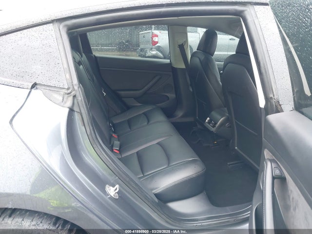 41898900 :رقم المزاد ، 5YJ3E1EB7NF341015 vin ، 2022 Tesla Model 3 Long Range Dual Motor All-wheel Drive مزاد بيع