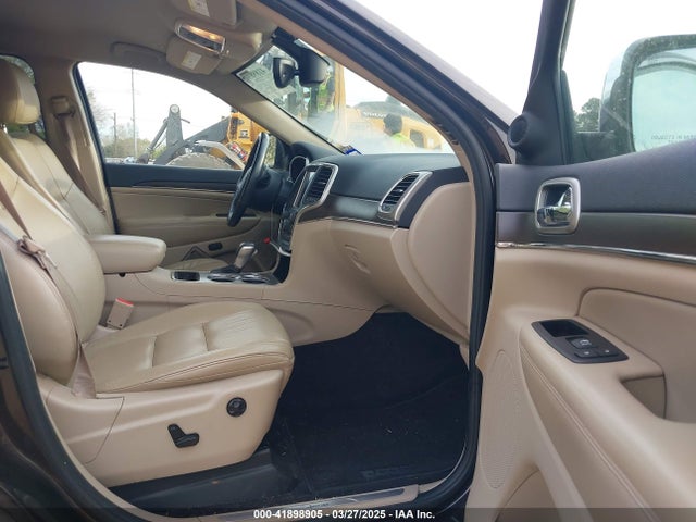1C4RJEBG2HC614604 Jeep Grand Cherokee Limited 4x2