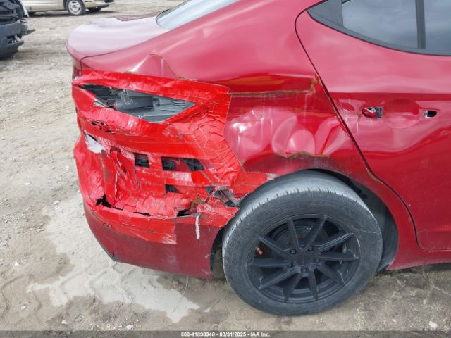 KMHD84LF2HU417539 Hyundai ELANTRA SE