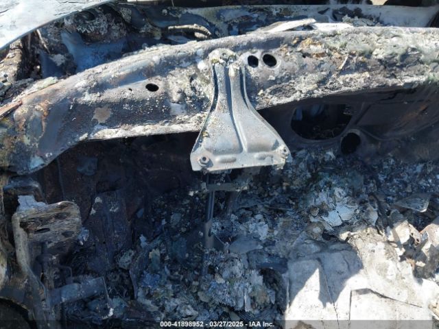 2016 AUDI A8 L WAU43AFD2GN009169 Photo 6