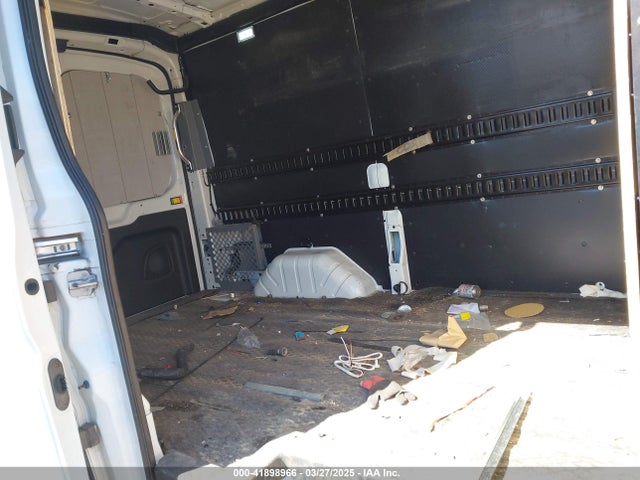 1FTNE1CM0FKB29946 Ford Transit-150