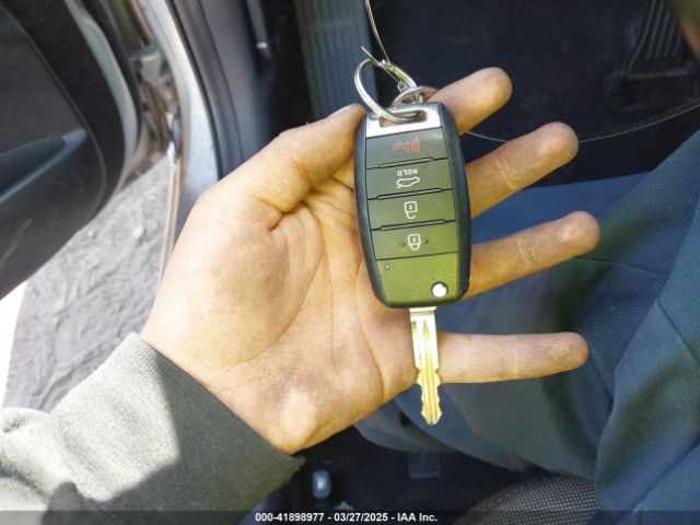 KNAFX5A81G5629252 KIA FORTE EX