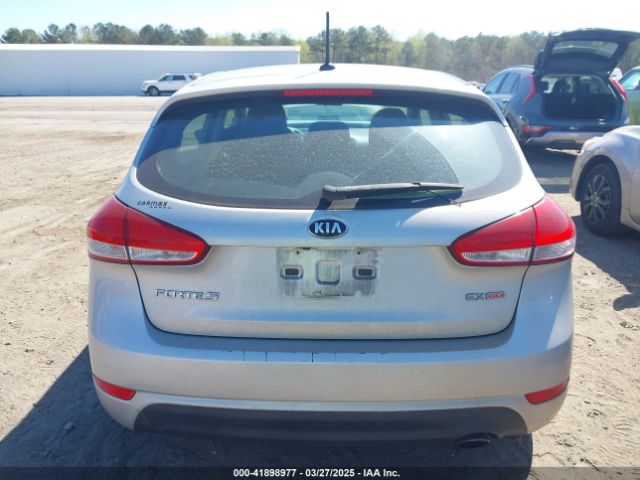 KNAFX5A81G5629252 KIA FORTE EX