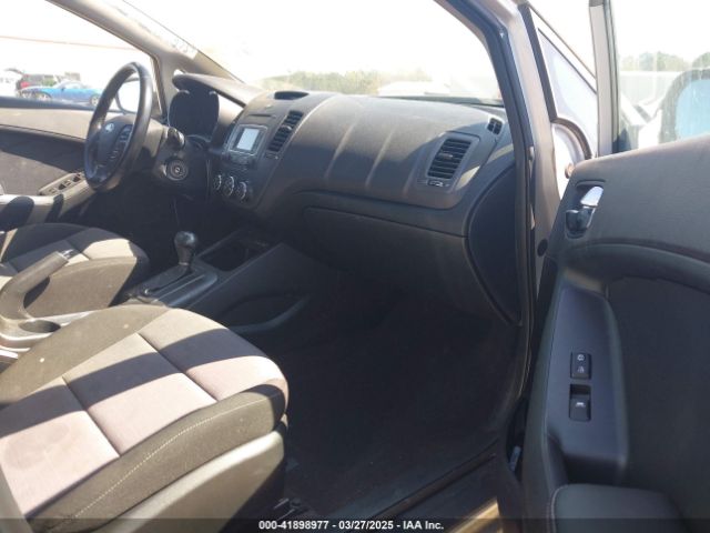KNAFX5A81G5629252 KIA FORTE EX