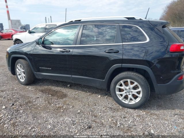 1C4PJLCS5HW642779 Jeep Cherokee Latitude Fwd