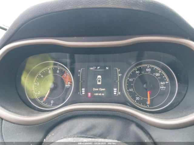 1C4PJLCS5HW642779 Jeep Cherokee Latitude Fwd
