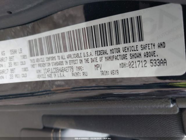 1C4PJLCS5HW642779 Jeep Cherokee Latitude Fwd