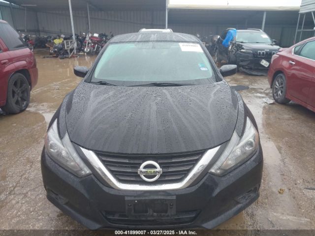 1N4AL3AP0HC188558 Nissan Altima 2.5 Sr