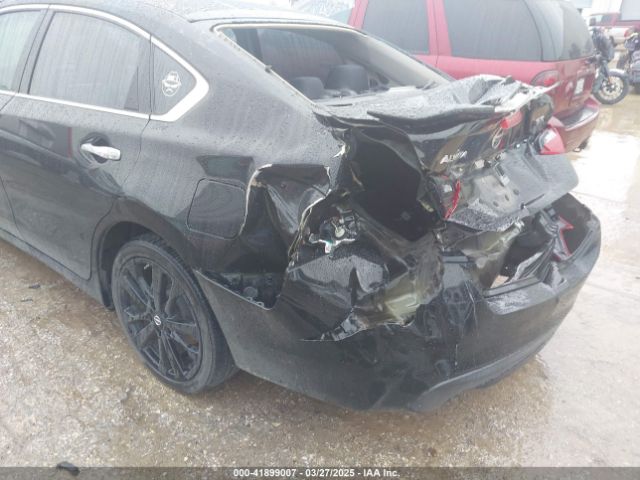 1N4AL3AP0HC188558 Nissan Altima 2.5 Sr