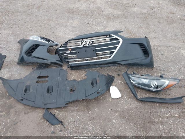 5NPD74LF1JH376148 Hyundai ELANTRA SE