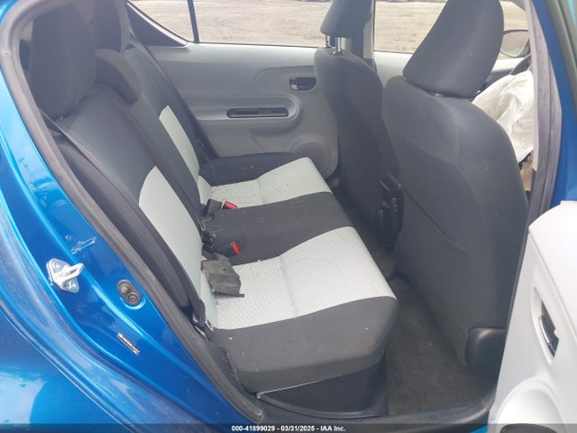 JTDKDTB3XE1561717 Toyota Prius C Three