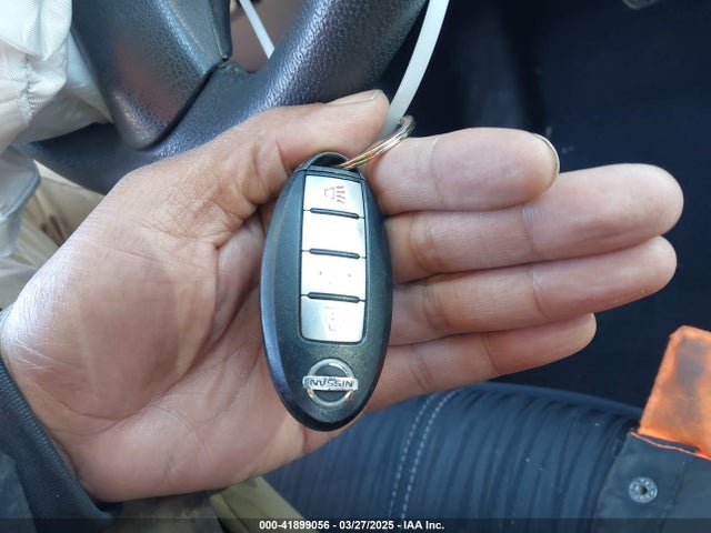3N1AB7AP3HY362251 Nissan SENTRA SV