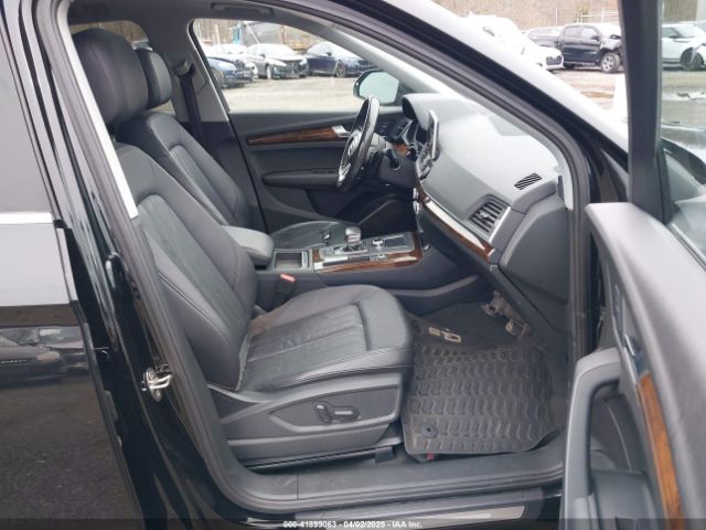 WA1BNAFY2J2008789 Audi Q5 2.0t Premium/2.0t Tech Premium