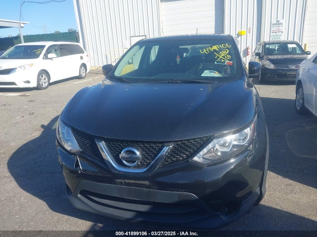 JN1BJ1CR0HW133410 Nissan Rogue Sport S