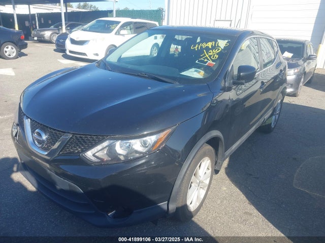 JN1BJ1CR0HW133410 Nissan Rogue Sport S