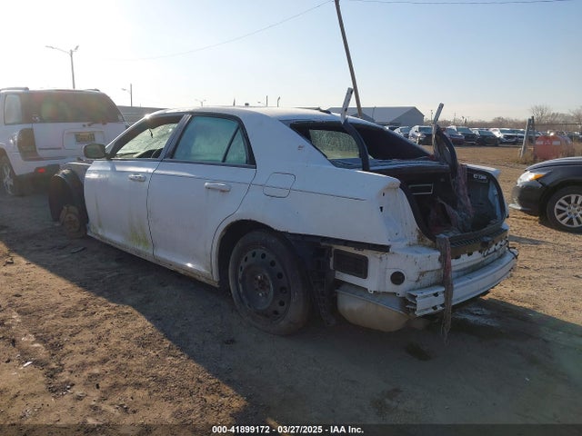 Chrysler 300 300s 2014 2C3CCAGG8EH381858 Image 3