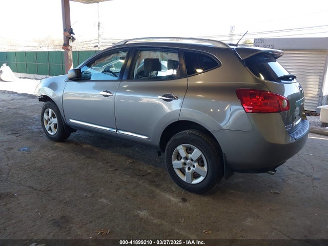 JN8AS5MT6FW163505 Nissan Rogue Select S