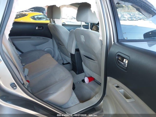 JN8AS5MT6FW163505 Nissan Rogue Select S