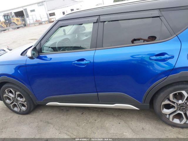 KNDJ23AU4M7126506 KIA Soul X-line