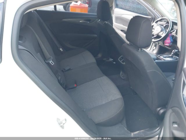 W04GL6SX1J1076934 Buick Regal Sportback Preferred