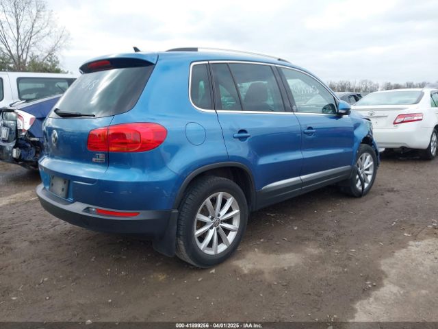 WVGSV7AXXHK015048 Volkswagen Tiguan 2.0t Wolfsburg Edition