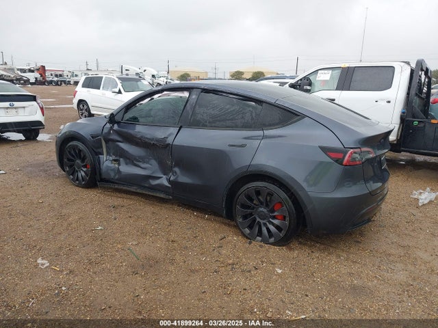 2022 TESLA MODEL Y 7SAYGDEF7NF335870 Photo 2