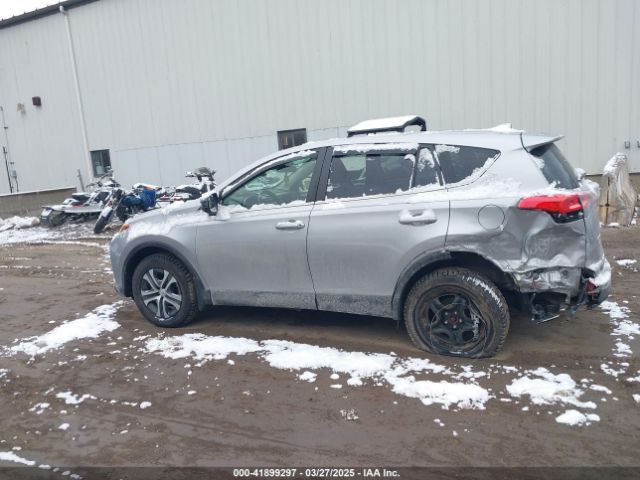 JTMBFREV6JJ225843 Toyota RAV4 LE