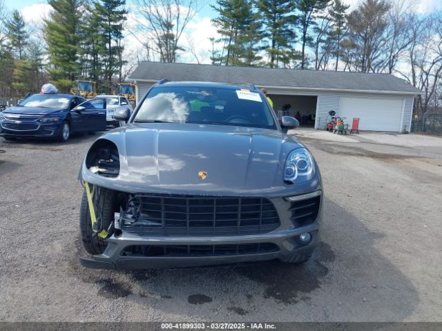 WP1AA2A52JLB11042 Porsche Macan Sport Edition