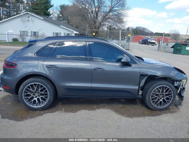 WP1AA2A52JLB11042 Porsche Macan Sport Edition
