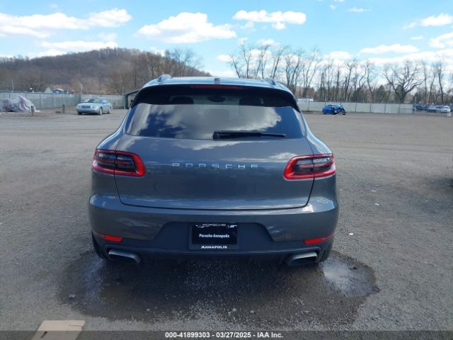 WP1AA2A52JLB11042 Porsche Macan Sport Edition